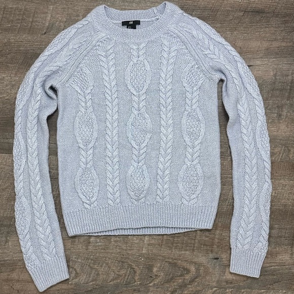 H&M Sweaters - Women’s Long Sleeve Scoop Neck Light Blue Embroidered Sweater Top- Size Small